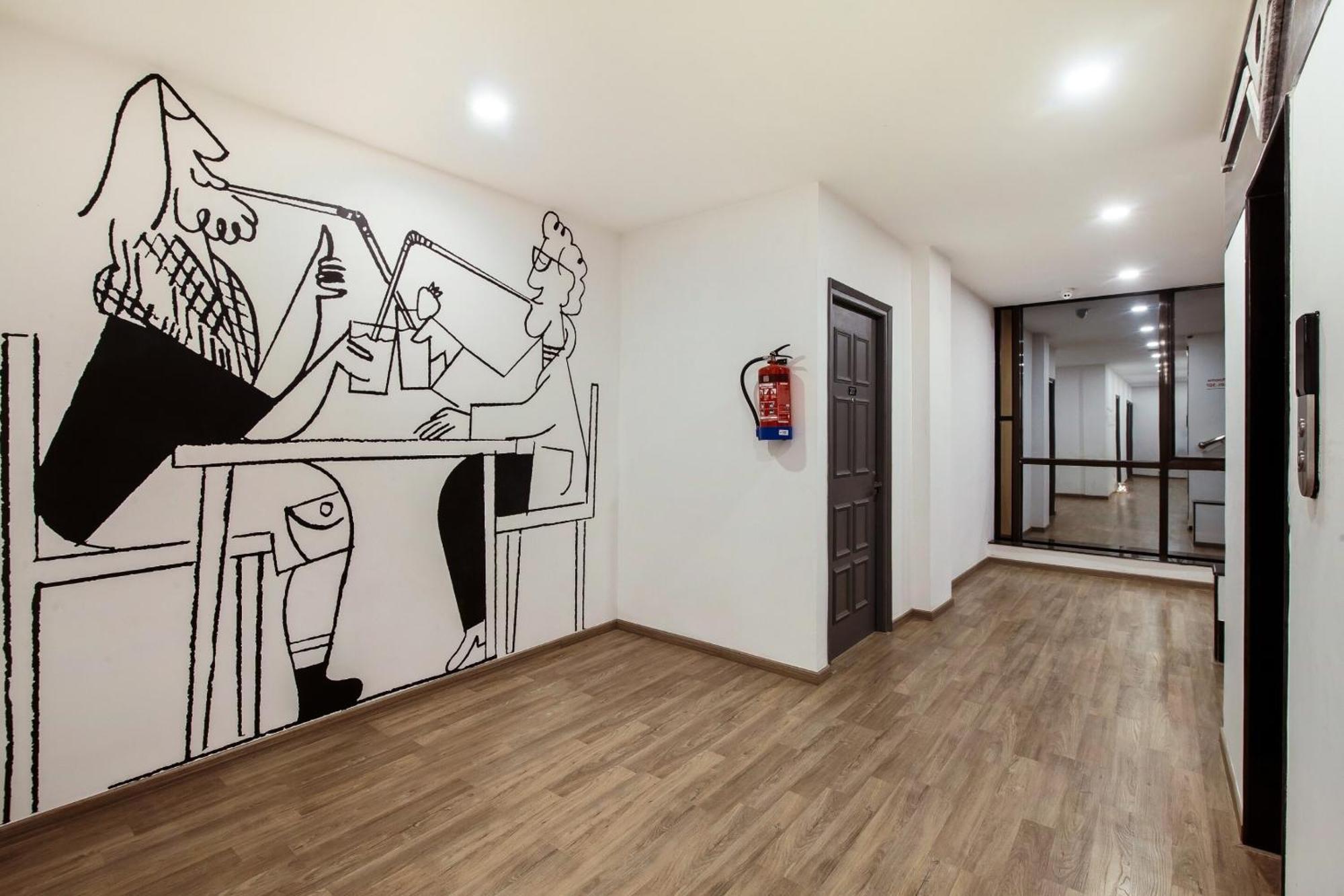 Super Townhouse Hotel Impact Chinhat Kültér fotó